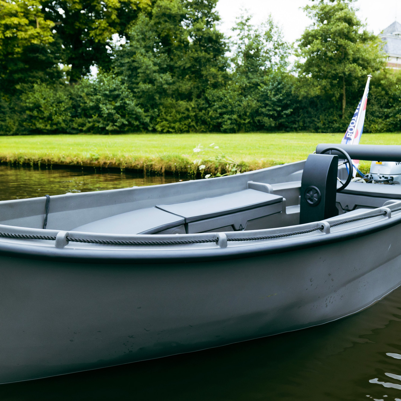 450darkgrey-frontside.jpg
